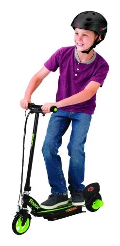 Step Razor Electric: Power Core E90 Groen -Kinderspeelgoed Winkel razor step razor electric power core e90 groen 4